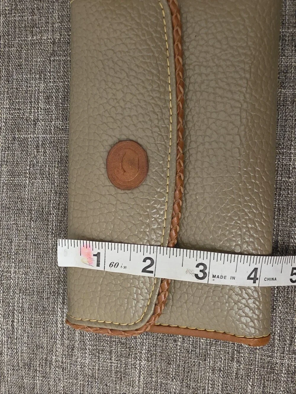 Vintage 90s Dooney & Bourke British Tan All Weather Leather Wallet